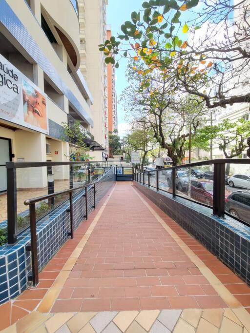 02 Dorms C/Suite, 100M Da Praia De Pitangueiras Guaruja Exterior photo